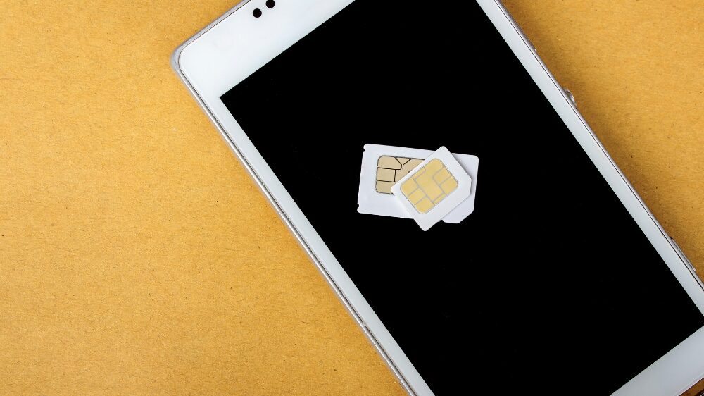 SIMカードとeSIMどっちがいい？